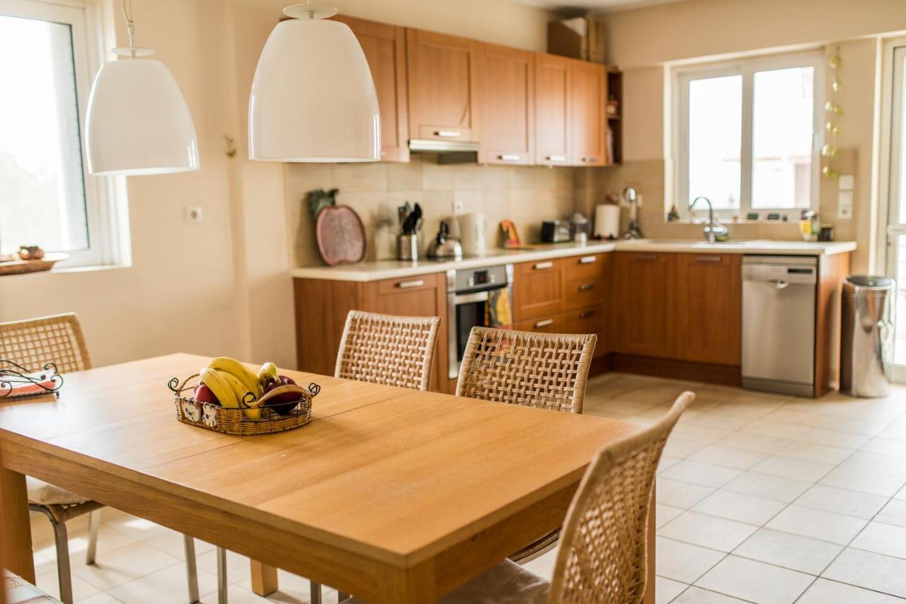 Family Getaway, Spacious And Luxurious, Sea View, Terrace, Next To Voula Beach, 20Min From Center Athens Ngoại thất bức ảnh